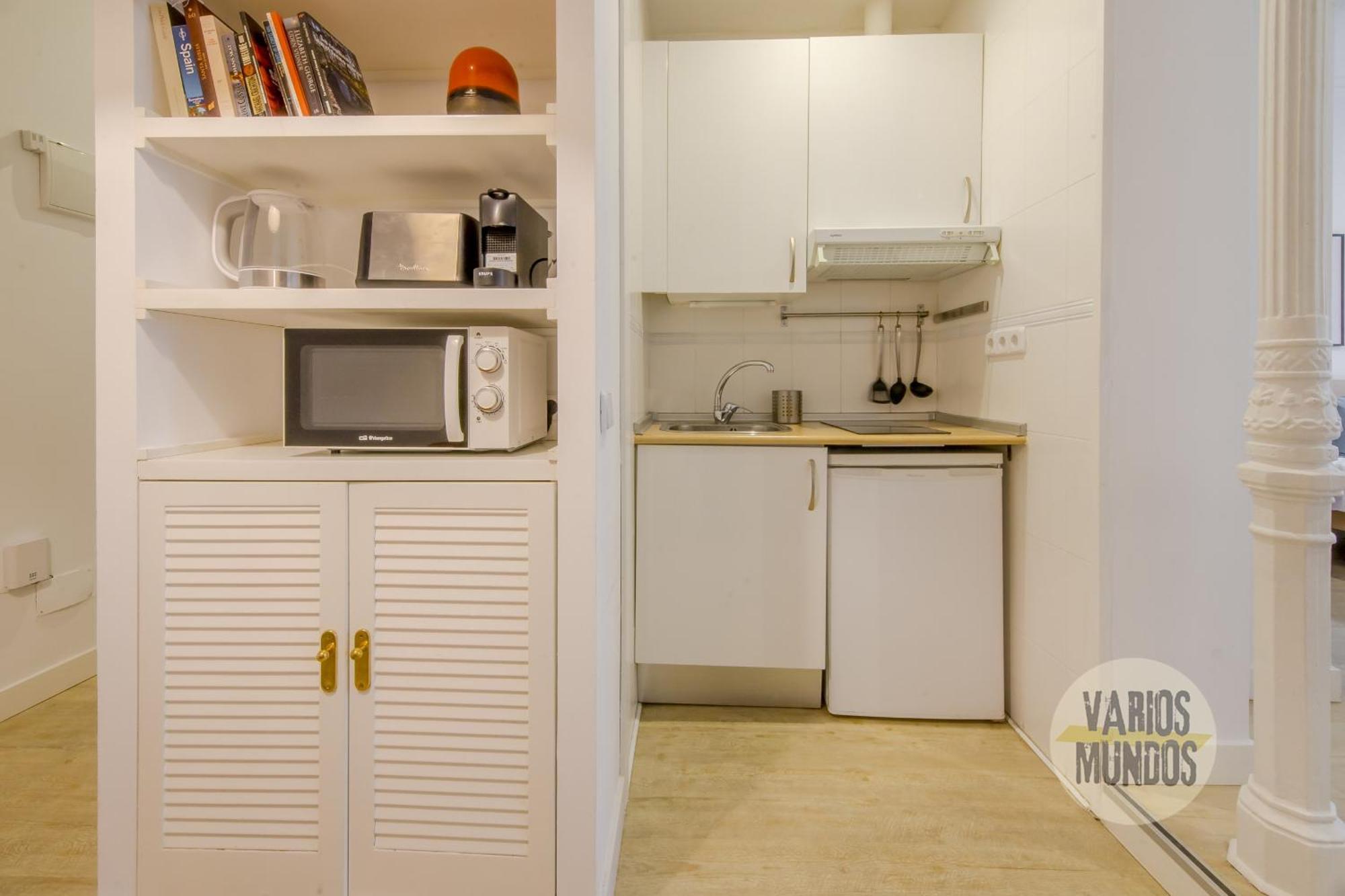 Beautiful Loft Para 3Pax En Huertas-Cortes 마드리드 외부 사진